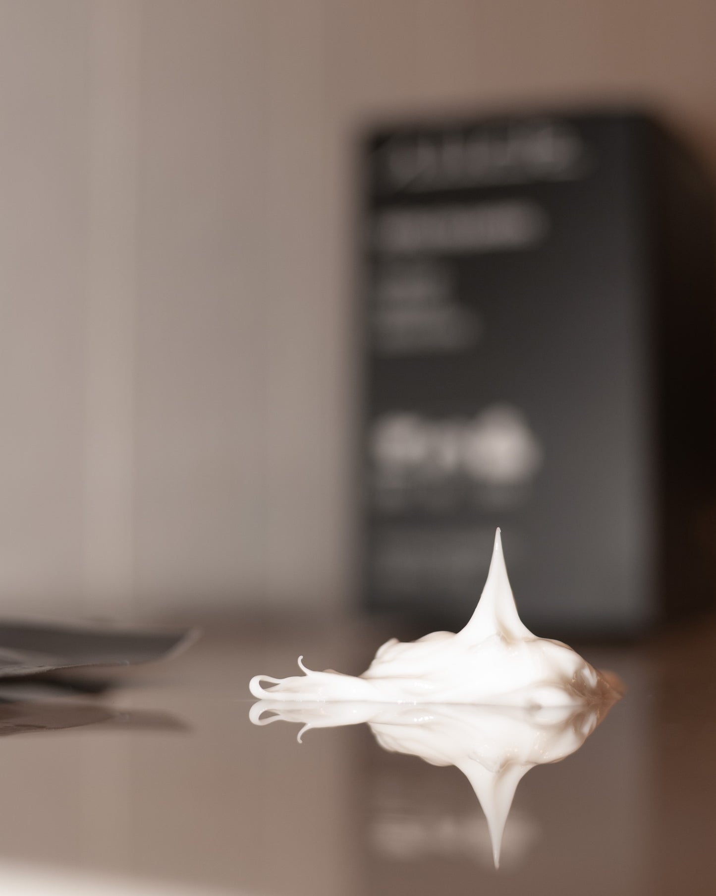 14 Styling Pomade Packets - (42+ uses at $0.85 per use)